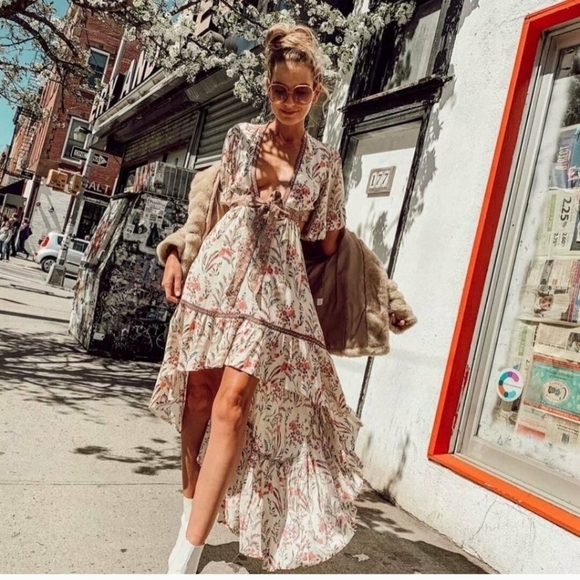 Pink Floral Bohemian Maxi Dress - Picture 4 of 16